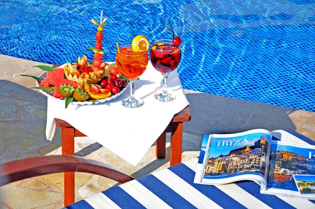 Grand Hotel Palladium Santa Eulalia Del Rio Zewnętrze zdjęcie