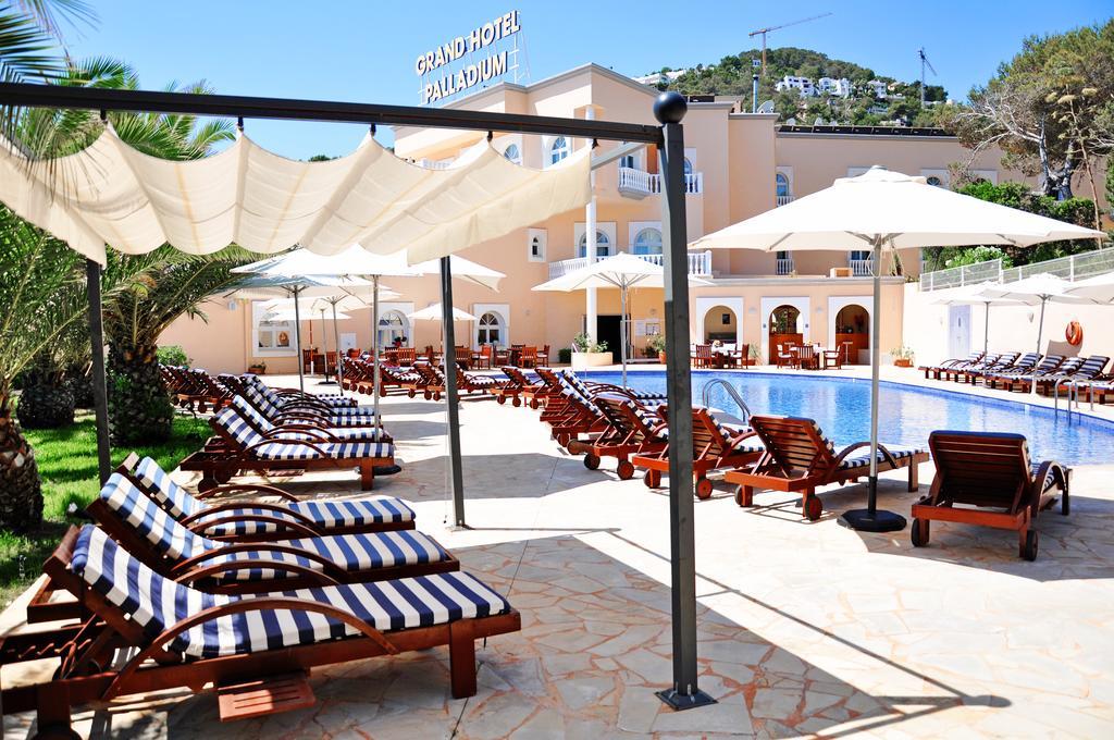 Grand Hotel Palladium Santa Eulalia Del Rio Zewnętrze zdjęcie