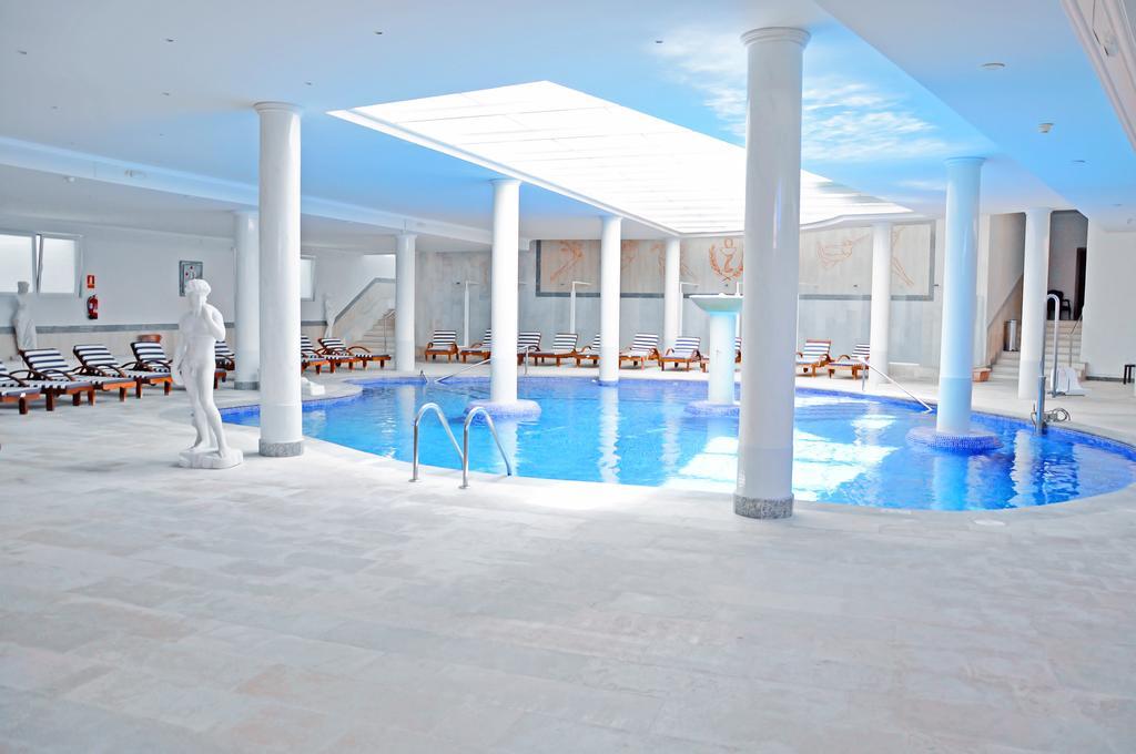 Grand Hotel Palladium Santa Eulalia Del Rio Zewnętrze zdjęcie